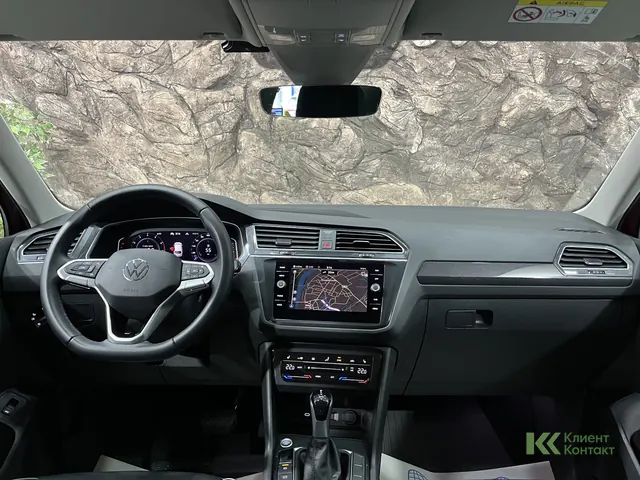 Volkswagen Tiguan (2021)