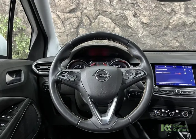 Opel Crossland X (2019)