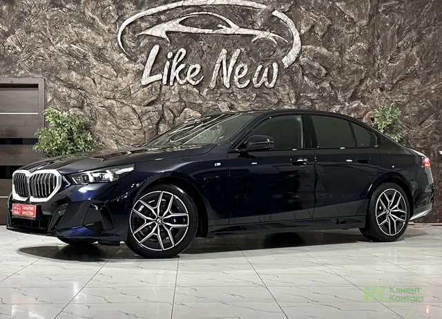 BMW 5 серия (2025)