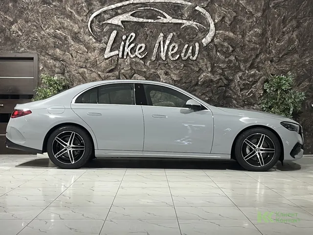 Mercedes-Benz E-класс (2025)