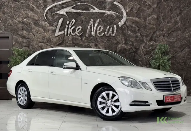 Mercedes-Benz E-класс (2011)