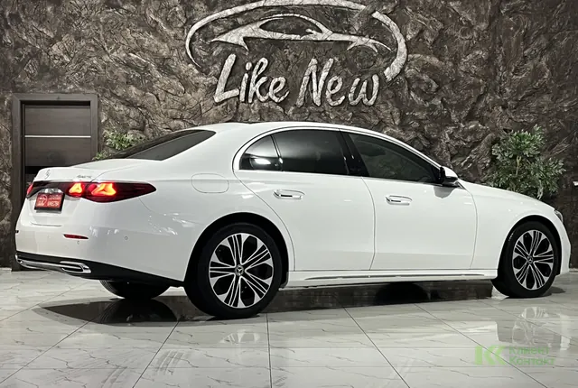 Mercedes-Benz E-класс (2025)