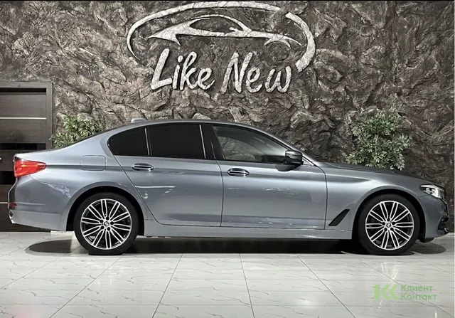 BMW 5 серия (2018)