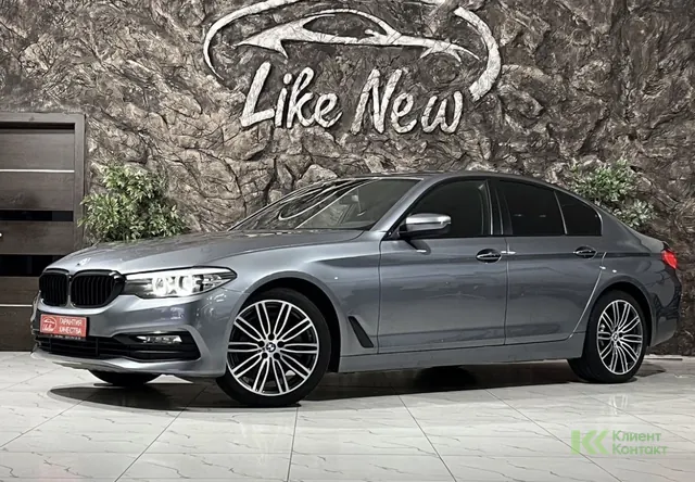 BMW 5 серия (2018)