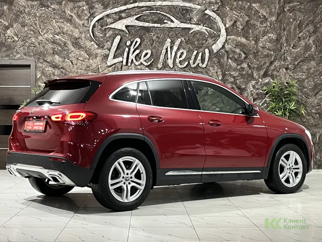 Mercedes-Benz GLA-класс (2020)